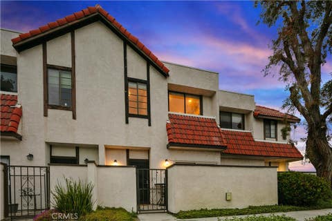 Photo of 27612 Nugget DR, Canyon Country, CA 91387 (MLS # SR26144559)