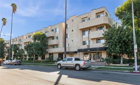 Photo of 19350 Sherman Way #212 Way, Reseda, CA 91335 (MLS # SR26090880)