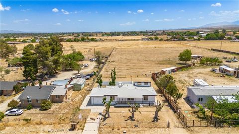 Photo of 35328 80th St E, Littlerock, CA 93543 (MLS # SR25244263) Photo of 35328 80th St E, Littlerock, CA 93543 (MLS # SR25244263)
