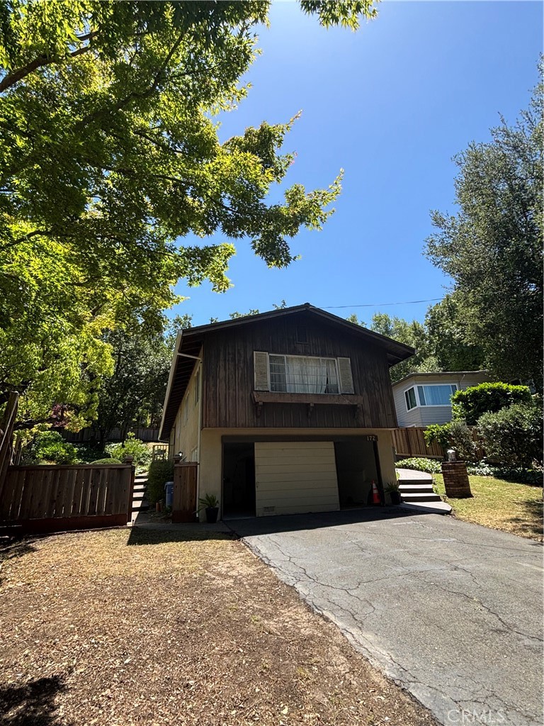 172 Camino Sobrante
