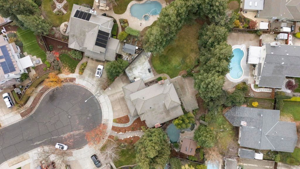 Photo of 5595 Edna Ct Ct, Livermore, CA 94550 (MLS # 41120672)