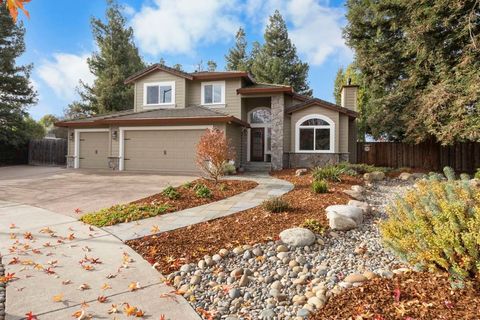 Photo of 5595 Edna Ct Ct, Livermore, CA 94550 (MLS # 41120672)