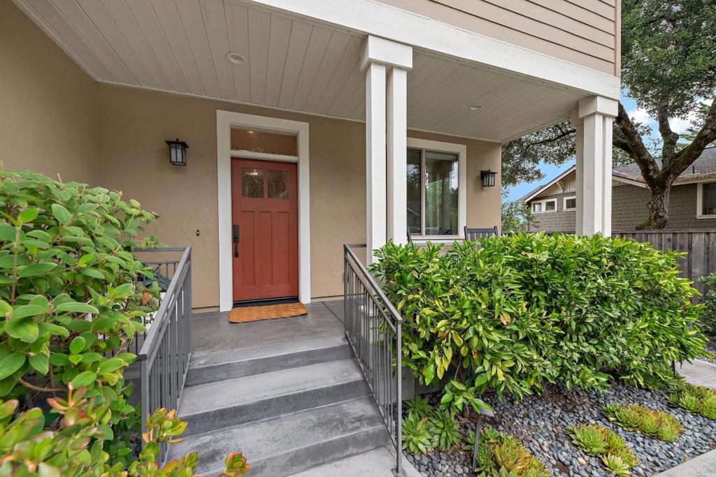 512 Lockewood Lane