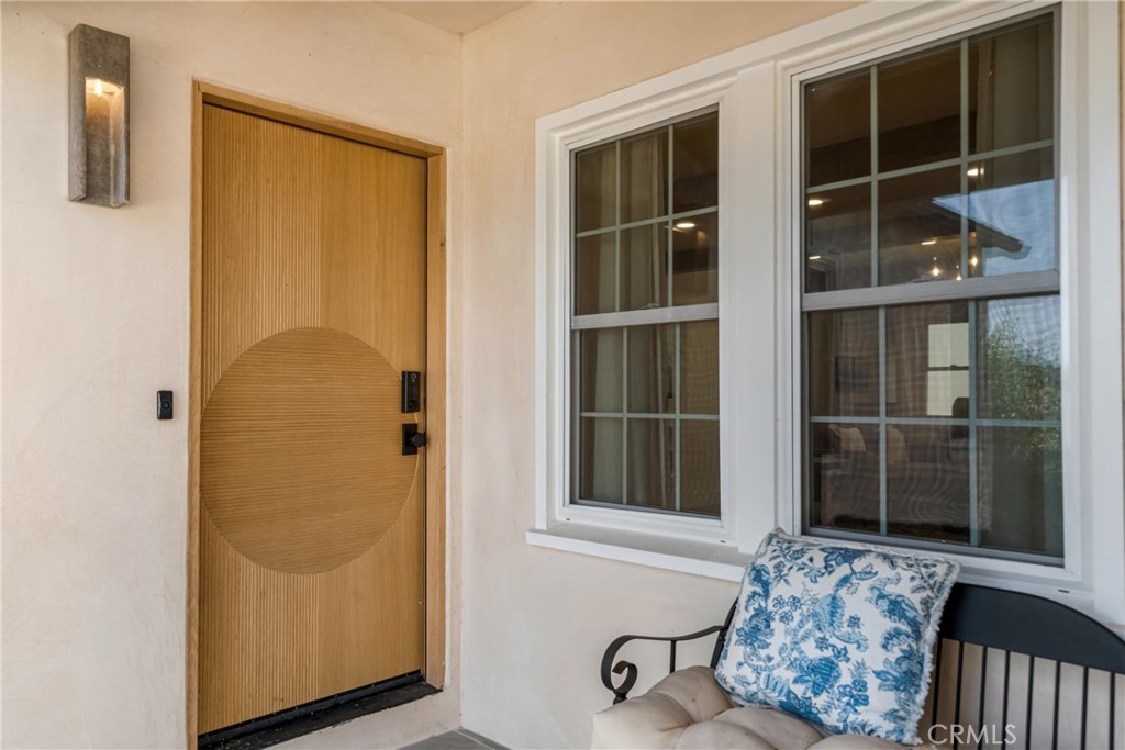 6129 W 83rd Place