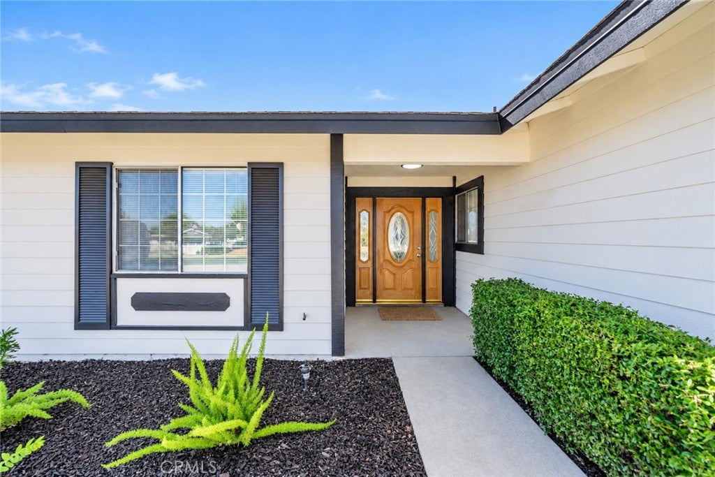 16819 Hidden Creek