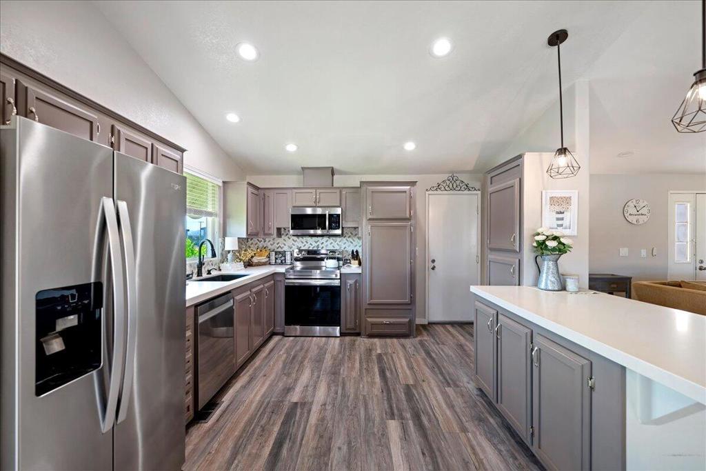 74986 Conestoga Drive