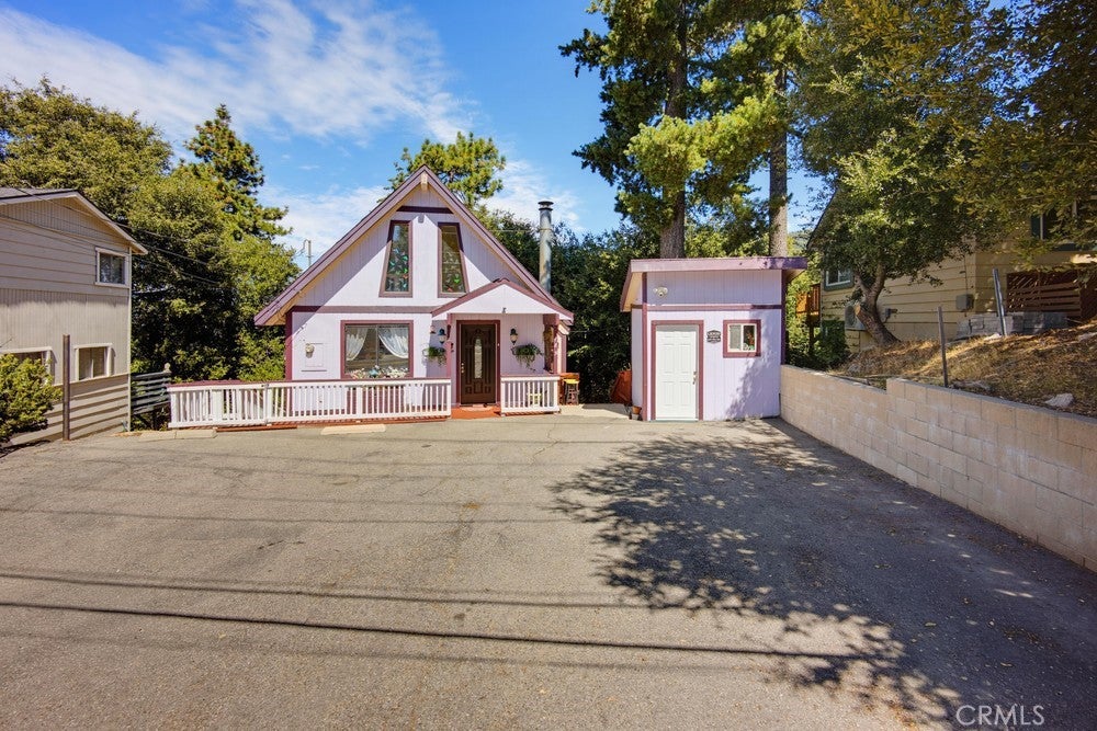 789 Arosa Drive