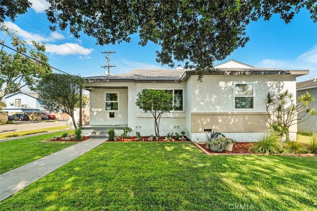 Photo of 5968 Autry Avenue, Lakewood, CA 90712 (MLS # OC26081009)