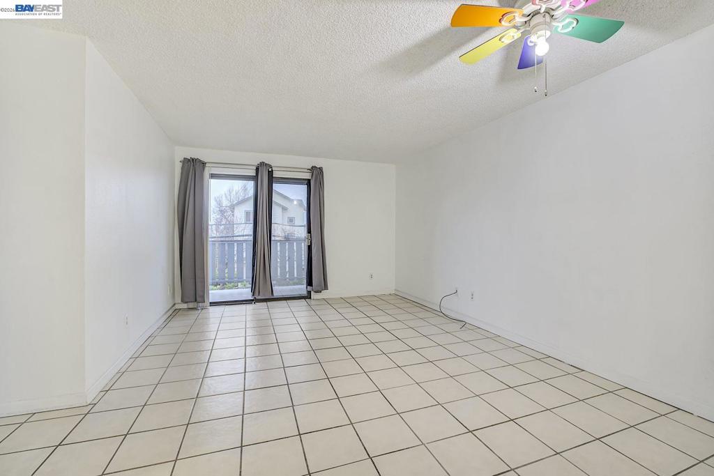 29300 Dixon St 207