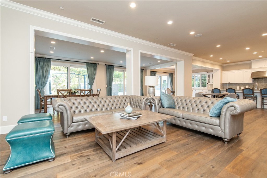 Trevi (OHTRE) - Residential Lease