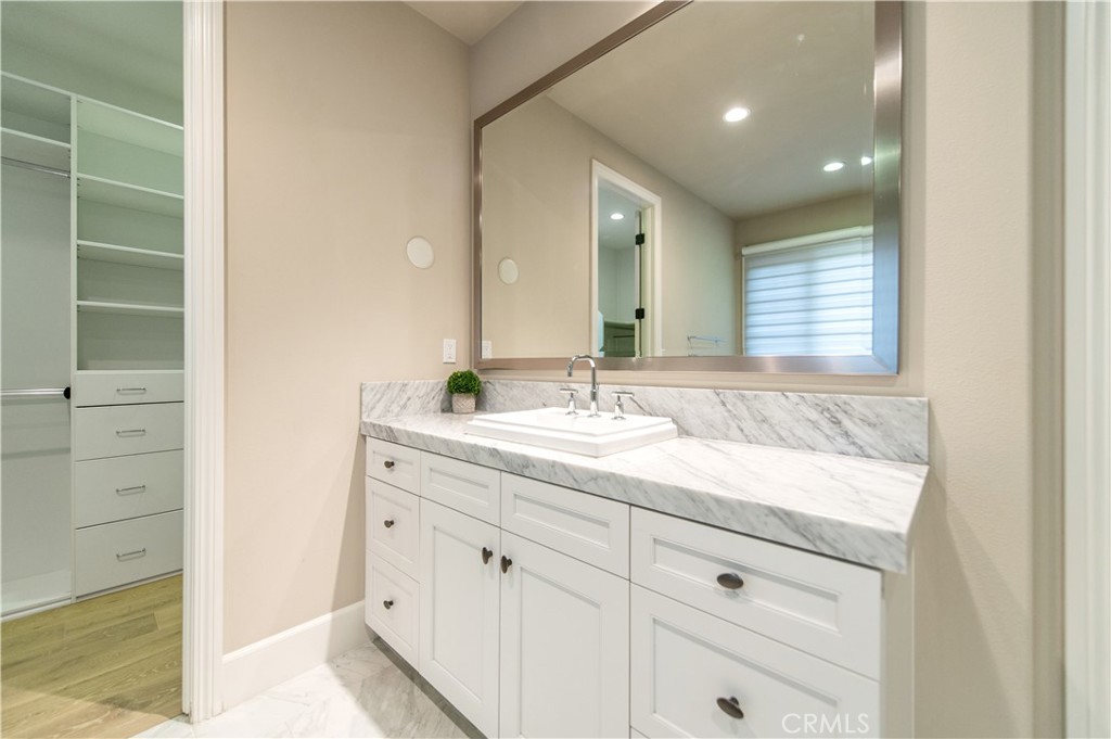 Trevi (OHTRE) - Residential Lease
