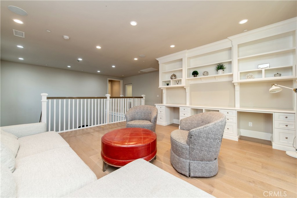 Trevi (OHTRE) - Residential Lease