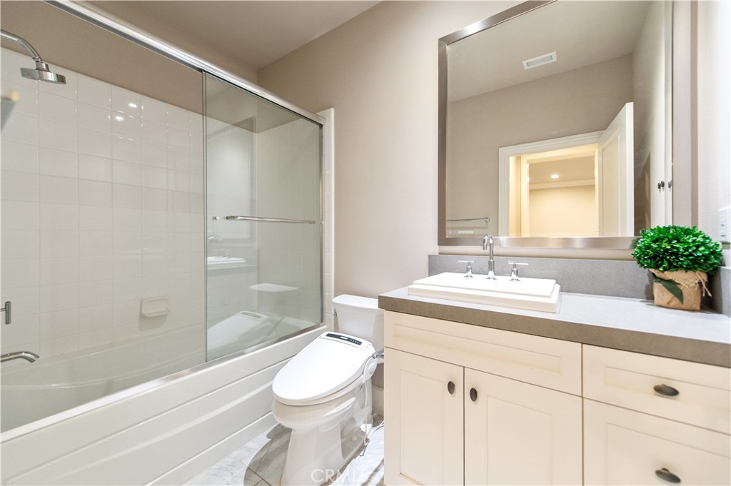 Trevi (OHTRE) - Residential Lease