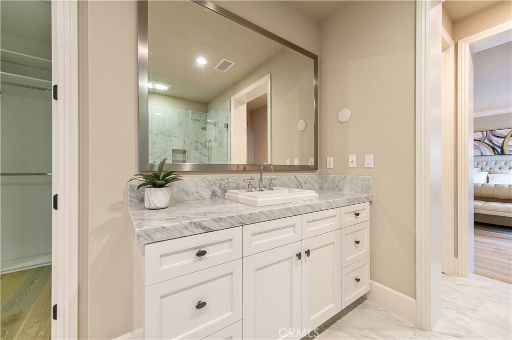 Trevi (OHTRE) - Residential Lease