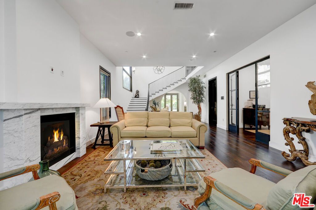 Photo of 356 S Clark Drive, Beverly Hills, CA 90211 (MLS # 26671927)