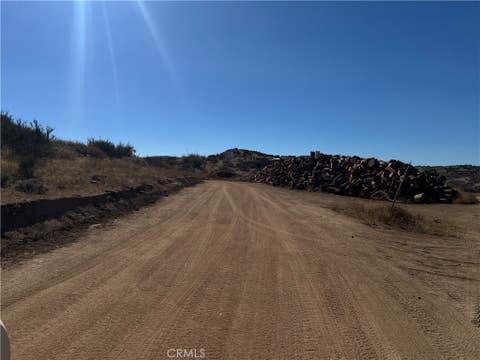 Photo of 0 Baxter Ranch Road, Lake Elsinore, CA 09253 (MLS # OC26187516)