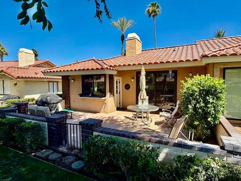 Photo of 311 Villena Way, Palm Desert, CA 92260 (MLS # 219147625DA)