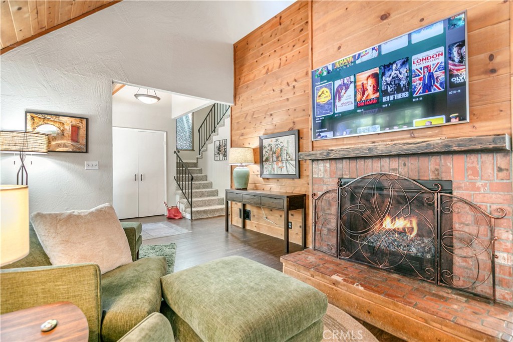 248 Hemlock Drive