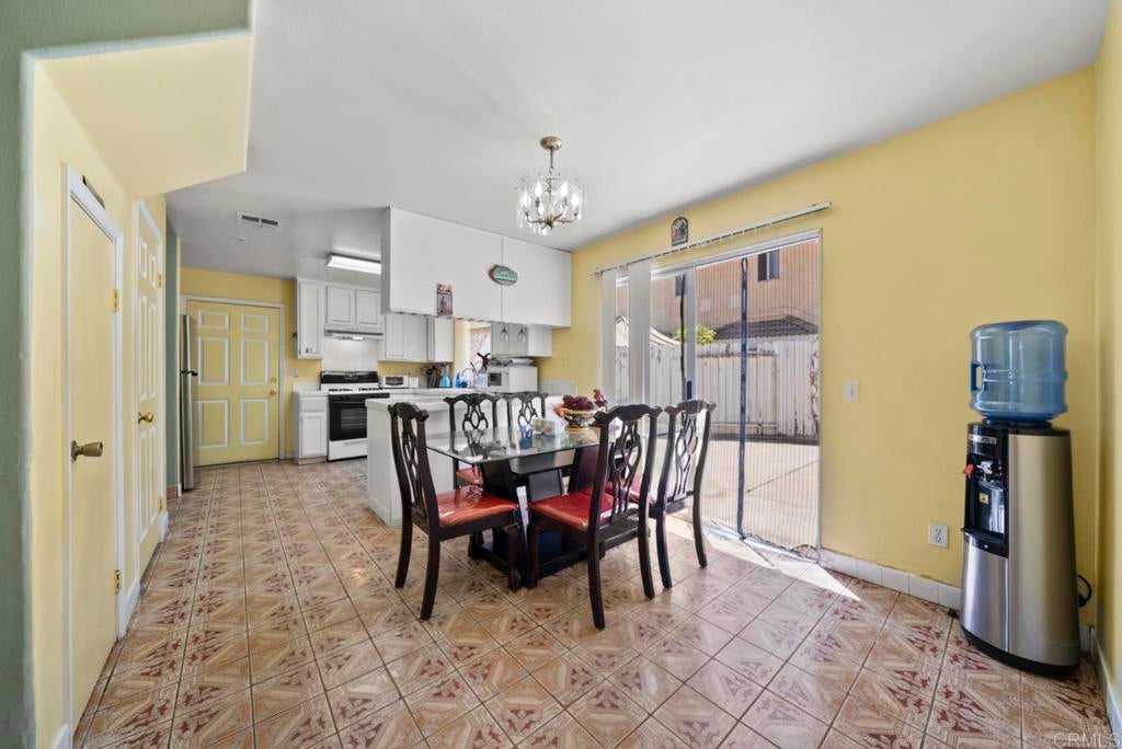 5542 Sun Lane