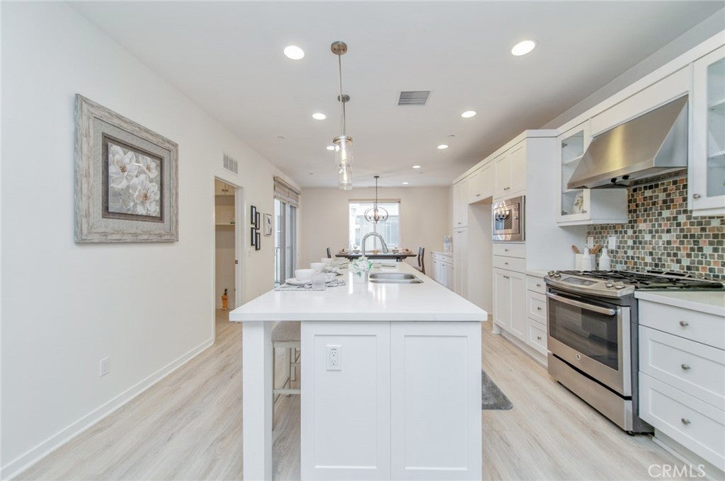 1007 Somerton, Costa Mesa CA 92627 - Photo 16