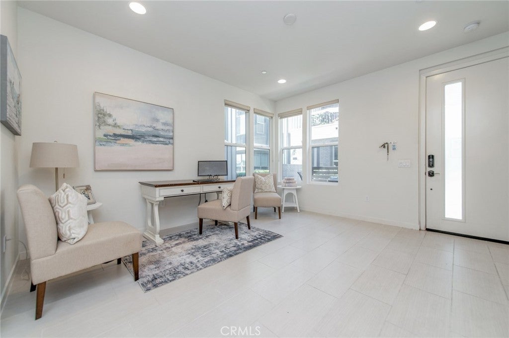 1007 Somerton
