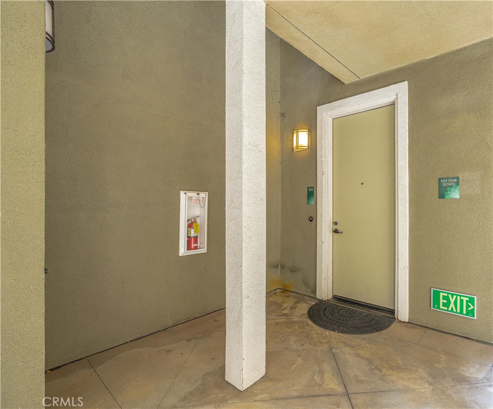 12842 Palm 101