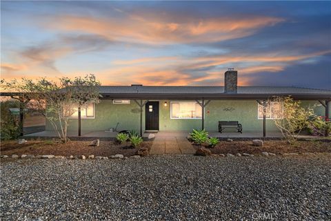 7215 Kourie Way Oak Hills CA 92344