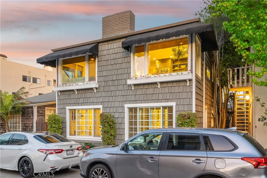 Long Beach, California 90803, United States, 3 Bedrooms Bedrooms, ,3 BathroomsBathrooms,Residential,Active,203404