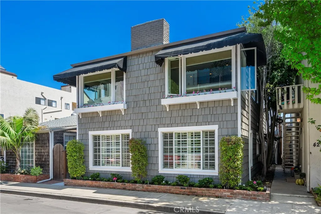 Long Beach, California 90803, United States, 3 Bedrooms Bedrooms, ,3 BathroomsBathrooms,Residential,Active,203404