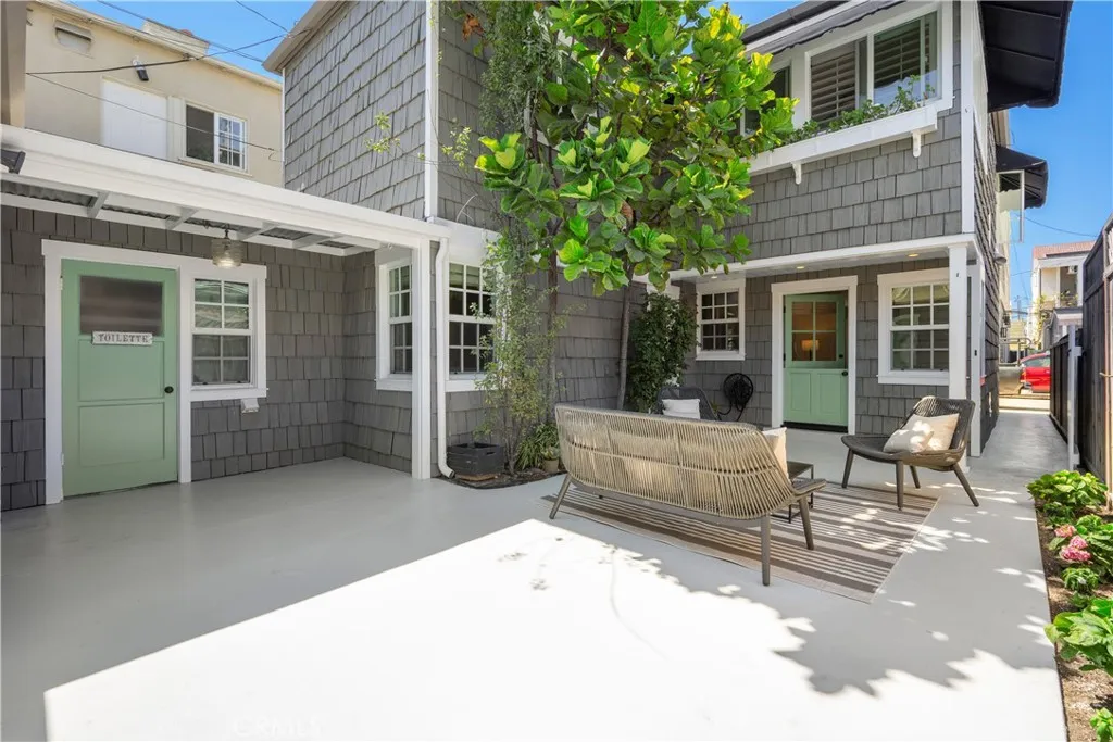 Long Beach, California 90803, United States, 3 Bedrooms Bedrooms, ,3 BathroomsBathrooms,Residential,Active,203404