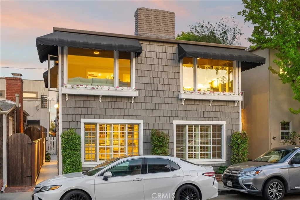 Long Beach, California 90803, United States, 3 Bedrooms Bedrooms, ,3 BathroomsBathrooms,Residential,Active,203404