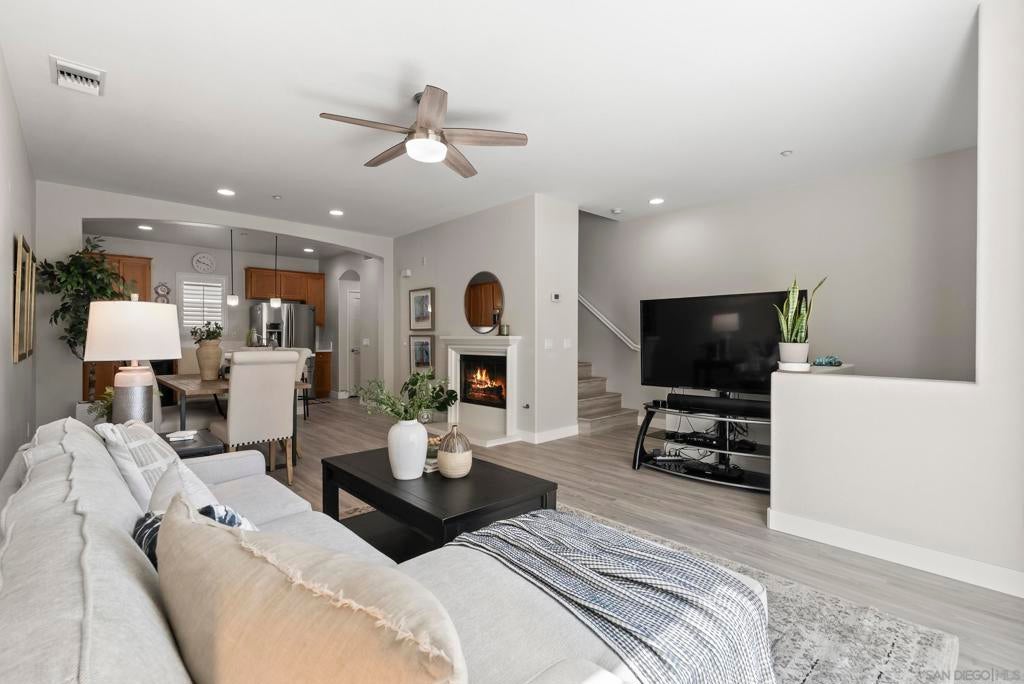 10505 Zenor Ln 21, San Diego CA 92127