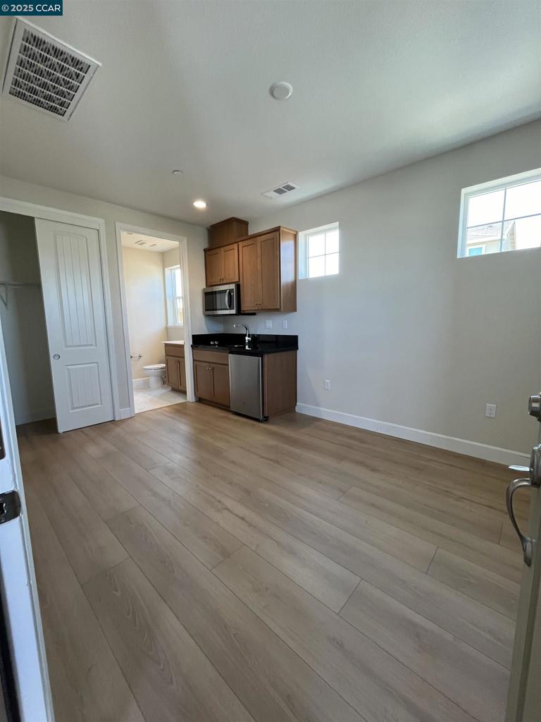 Not Listed - Residential