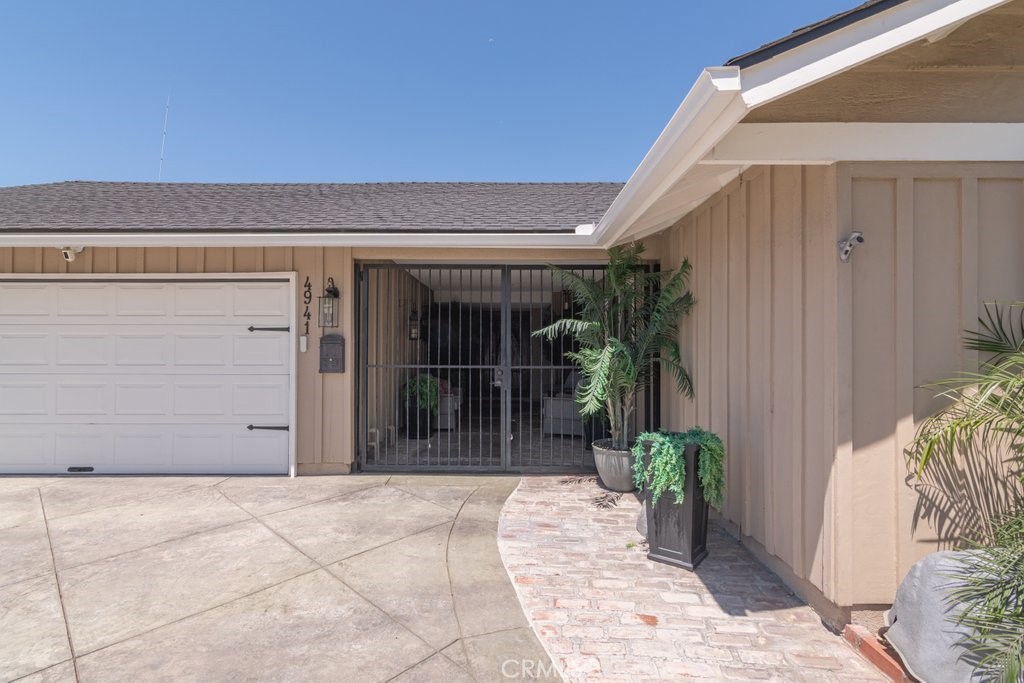 4941 Van Buren