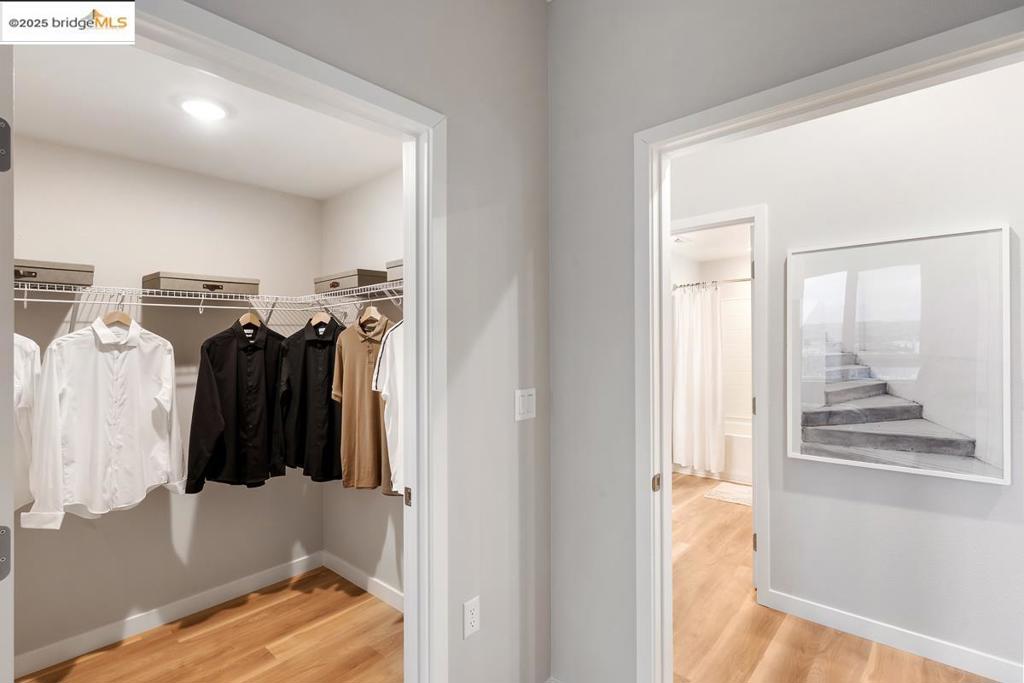 WEST OAKLAND - Residential