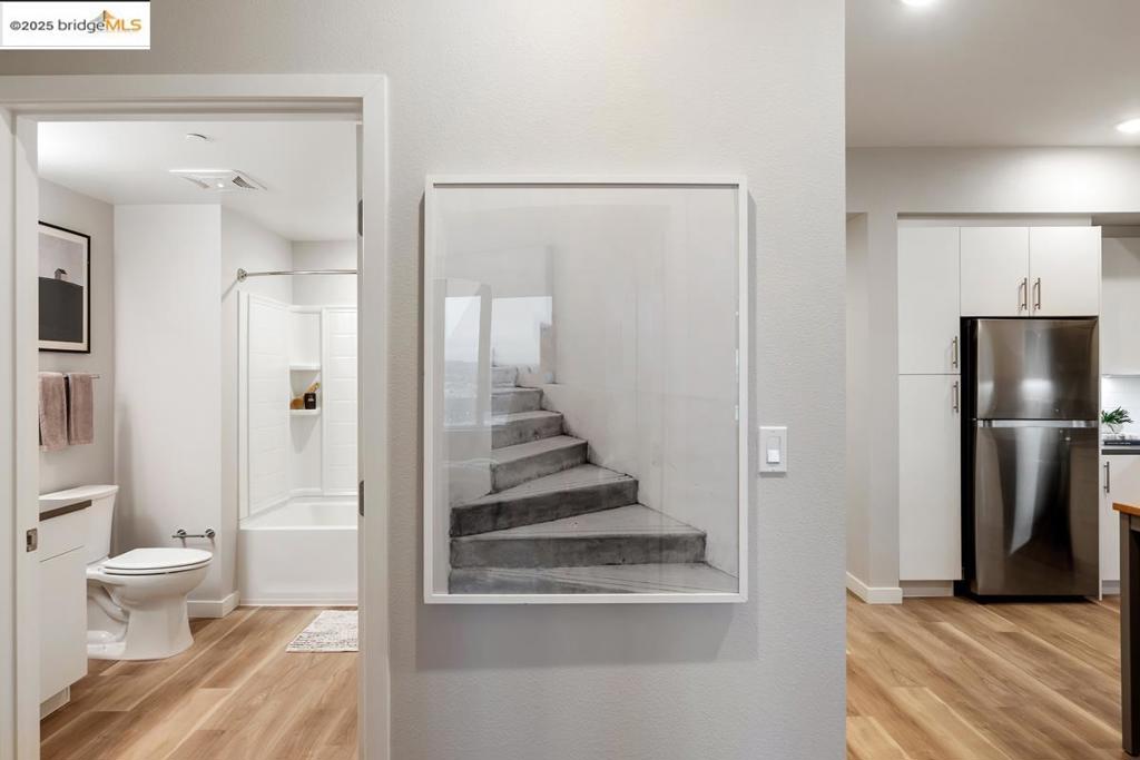 WEST OAKLAND - Residential