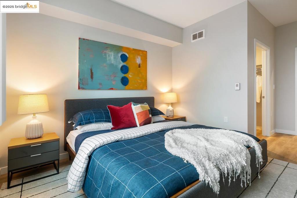 WEST OAKLAND - Residential