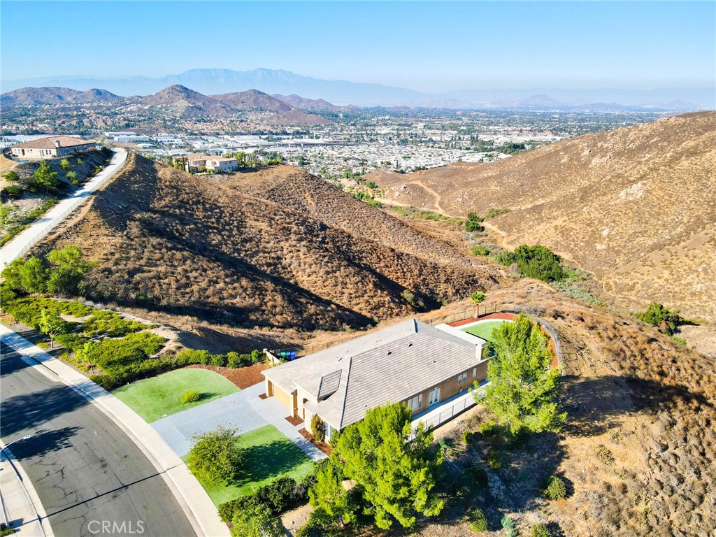 15446 Skyridge Drive