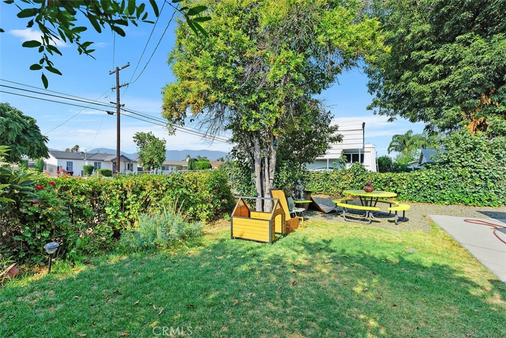 1329 Pleasant View Avenue