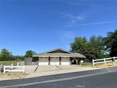 Photo of 2867 Shadow Canyon Dr, Diamond Bar, CA 91765 (MLS # TR26041616)