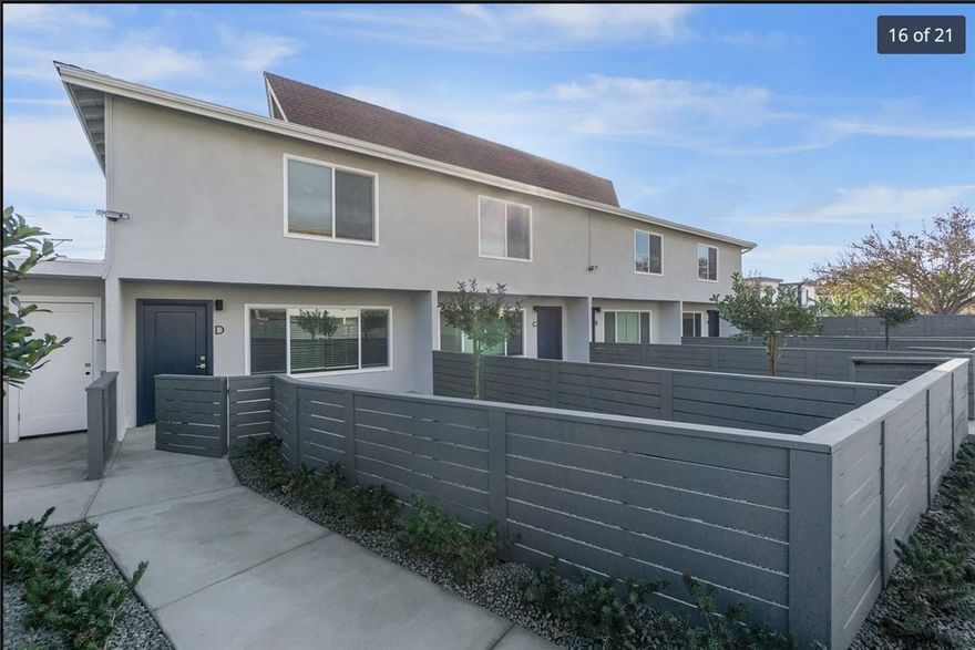 Welcome to this nice townhomes, nestled in the coveted city of Costa Mesa, adjacent to the upscale enclave of Newport Beach in Orange County. Enjoy easy access to pristine beaches, the scenic Newport Back Bay Trails, trendy dining spots, and South Coast Plaza, the West Coast's premier shopping destination. Our recently renovated apartment homes boast contemporary upgrades, including stainless-steel appliances with a gas range and dishwasher, stylish vinyl wood plank flooring, upgraded cabinetry, quartz countertops, new fixtures, modern ceiling fans, central ac/heat, and recessed lighting. Each home is equipped with an in-home washer-dryer for added convenience. Experience the epitome of modern comfort at 1024 Mission Townhomes!