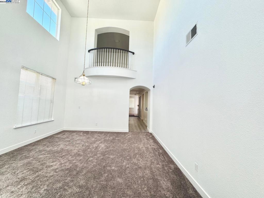 9516 Sarazen Ct