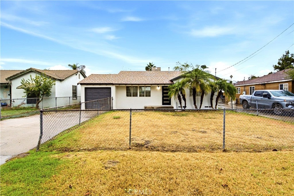 1456 W 14th