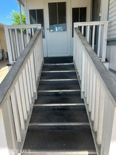 8811 Canoga Avenue 331