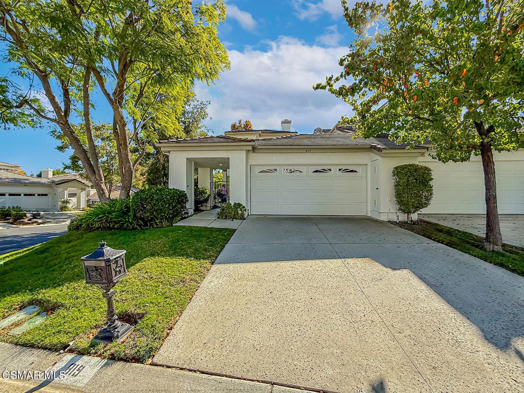 Photo of 819 Riverrock Circle, Westlake Village, CA 91362 (MLS # 225005596)