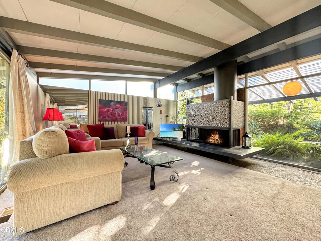 925 Monarch Drive