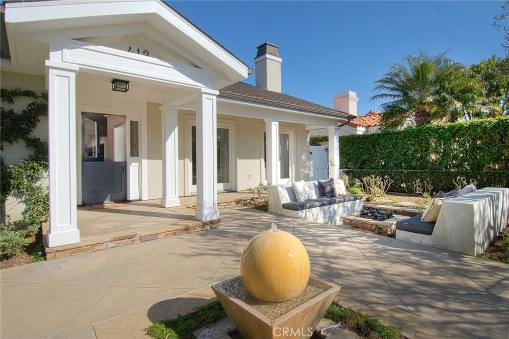 Photo of 412 Magnolia Street, Costa Mesa, CA 92627 (MLS # LG26009585)