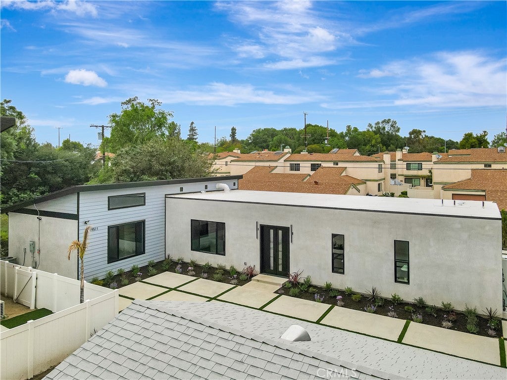 19511 Cantara Street