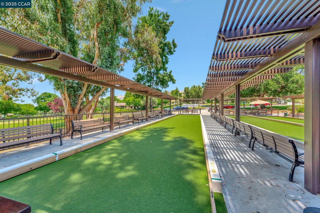 EVERGREEN - Residential