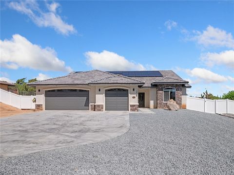 Photo of 18630 Plumas Street, Hesperia, CA 92345 (MLS # HD26073394)